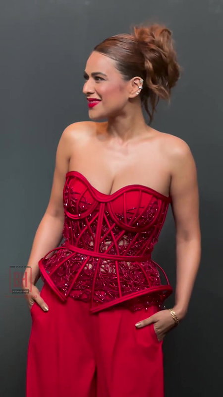 NIA SLUTTY OPEN DEEP CLEAVAGE LUSTY IN OFF SHOULDER DRESS YUMM 22