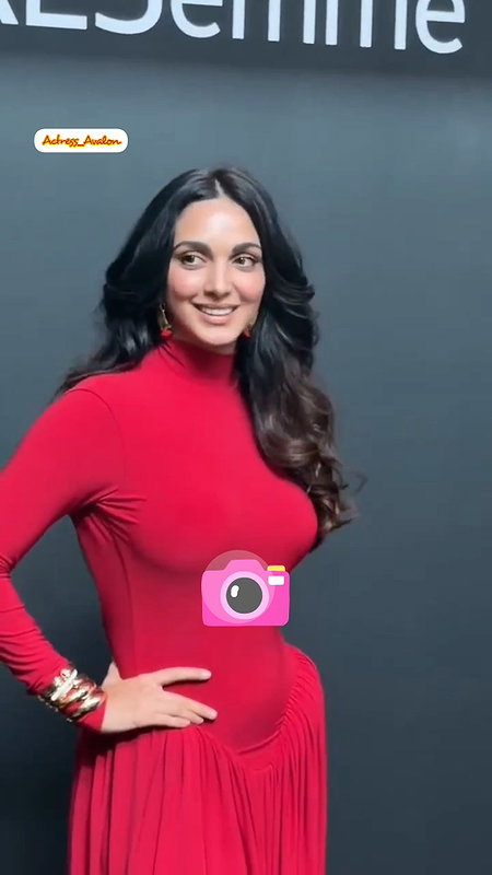 MOMMY KIARA ADVANI FLAUNTS HER SLUTTY LOOKS HQ VIDEOS 24