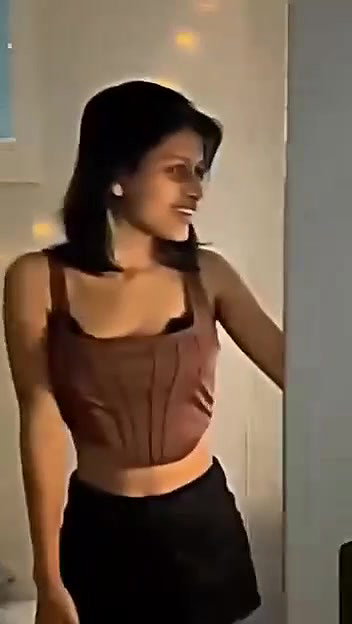 eautiful Sexy Bengali Gf Showing & Bathing updates 25