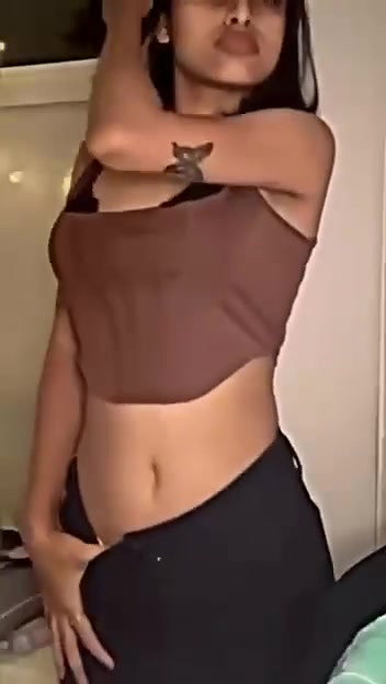 eautiful Sexy Bengali Gf Showing & Bathing updates 25