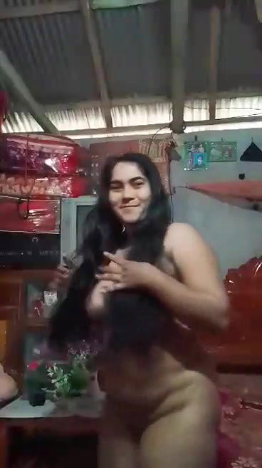 HOT VILLAGE TANKER MILF SHOWING NUDE SEXY BODY 22