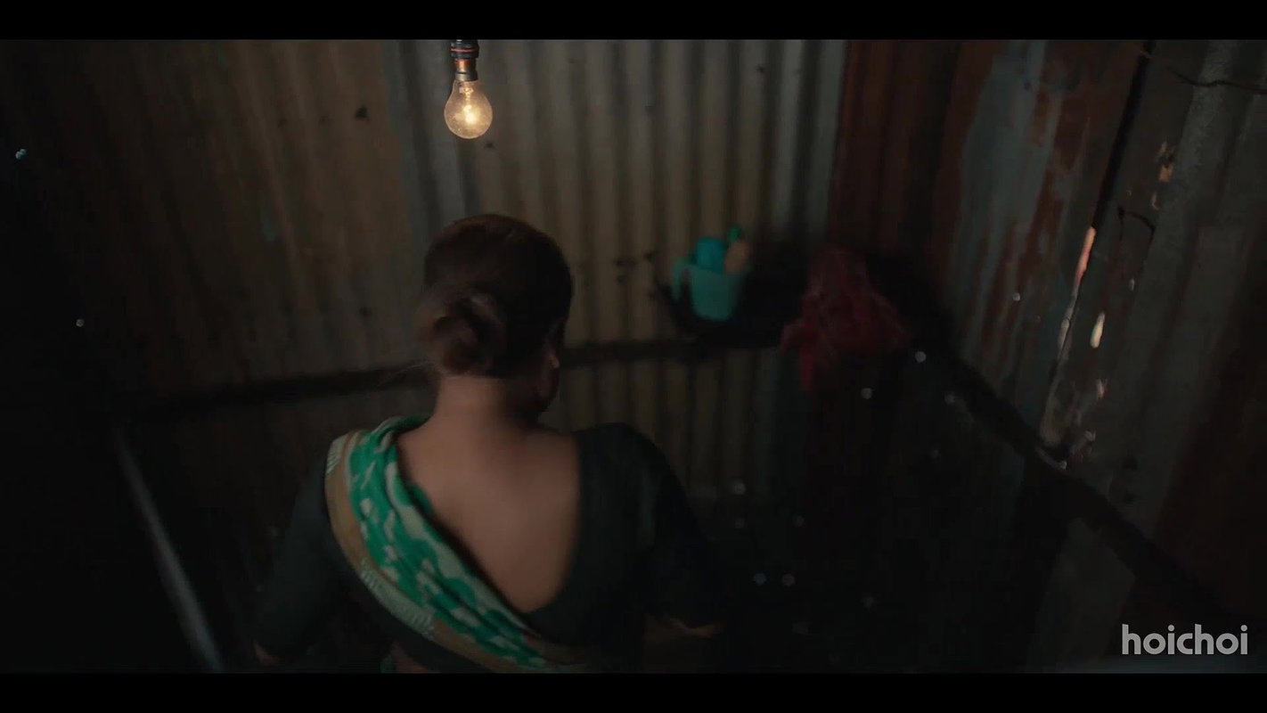 Unk Bengali Aunth Raw Hot Bathing Scene Roktofolok S01 2026 22