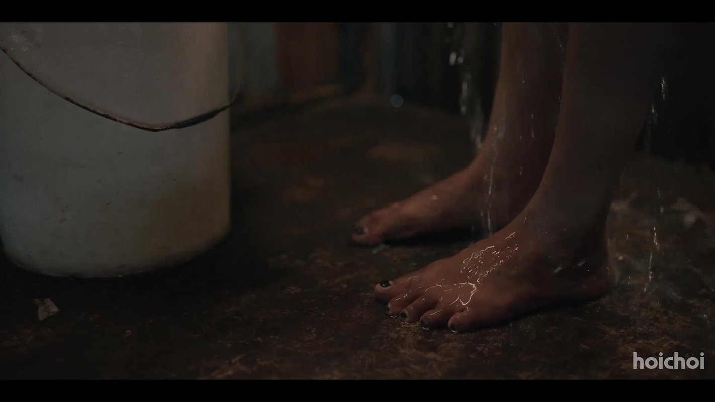 Unk Bengali Aunth Raw Hot Bathing Scene Roktofolok S01 2026 22