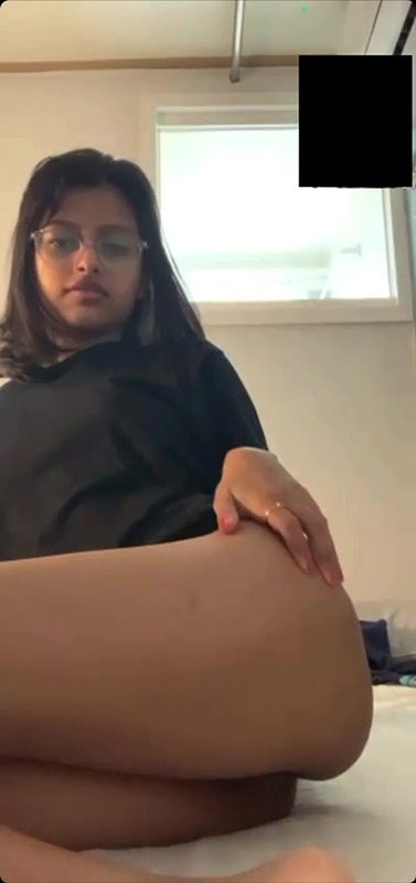 eautiful Sexy Bengali Gf Showing & Bathing updates 22