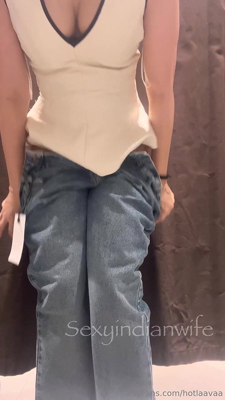 Sexyindianwife dress changing in trial room 22