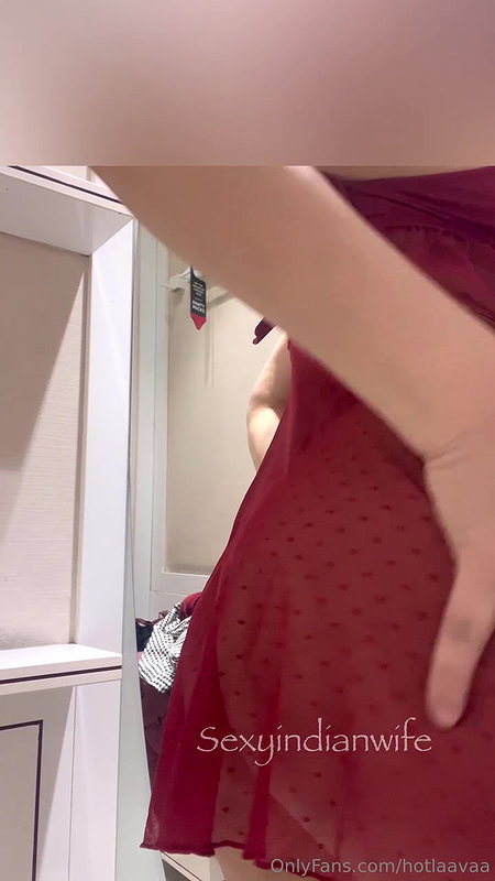Sexyindianwife dress changing in trial room 22