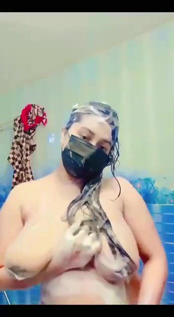 CUTE DESI BENGALI MAAL STRIPPING SHOWING NUDE BATHING & HARD FUCKED BY LOVER ~7 CLIPS 27