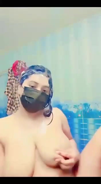 CUTE DESI BENGALI MAAL STRIPPING SHOWING NUDE BATHING & HARD FUCKED BY LOVER ~7 CLIPS 27