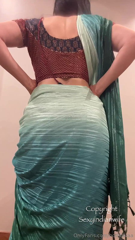 Sexyindianwife nude saree stripping spread Ass hole and pussy rubbing2
