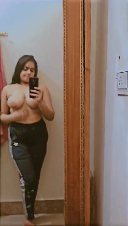 Beautiful Bigboob Sexy Tanker Gf Playing With Boobies 27