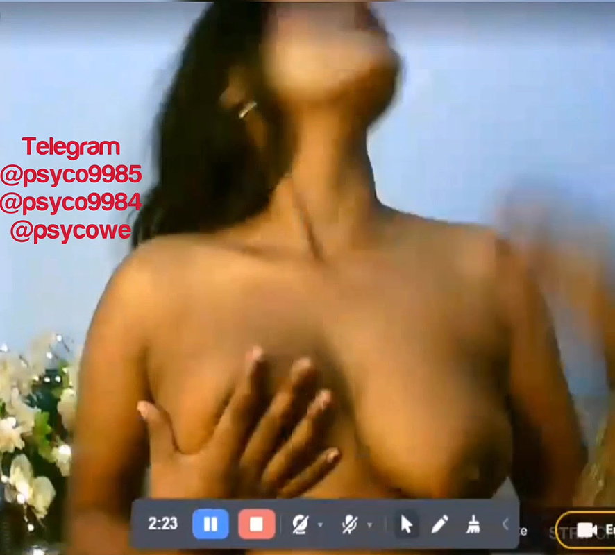 ANNU_ C2C private show face show and pussy fingering
