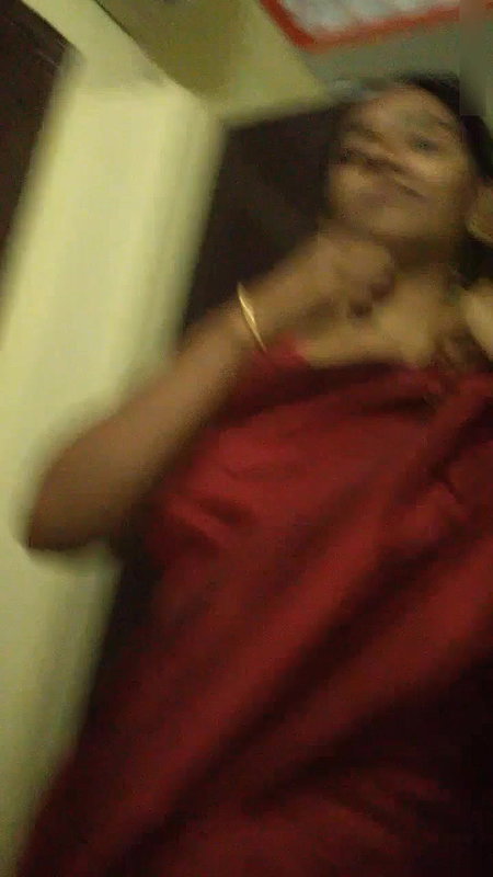 BEAUTIFUL TAMIL MARRIED AUNTY UNDRESS SAREE BIG BOOBS SEXY PUSSY & THICK ASS CAUGHT H2