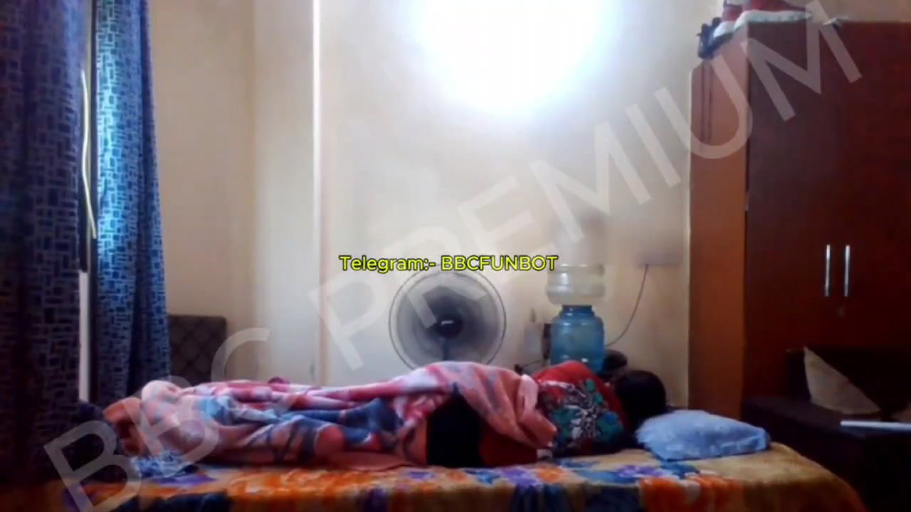 Desi slut painfully fucking with BBC Guy2