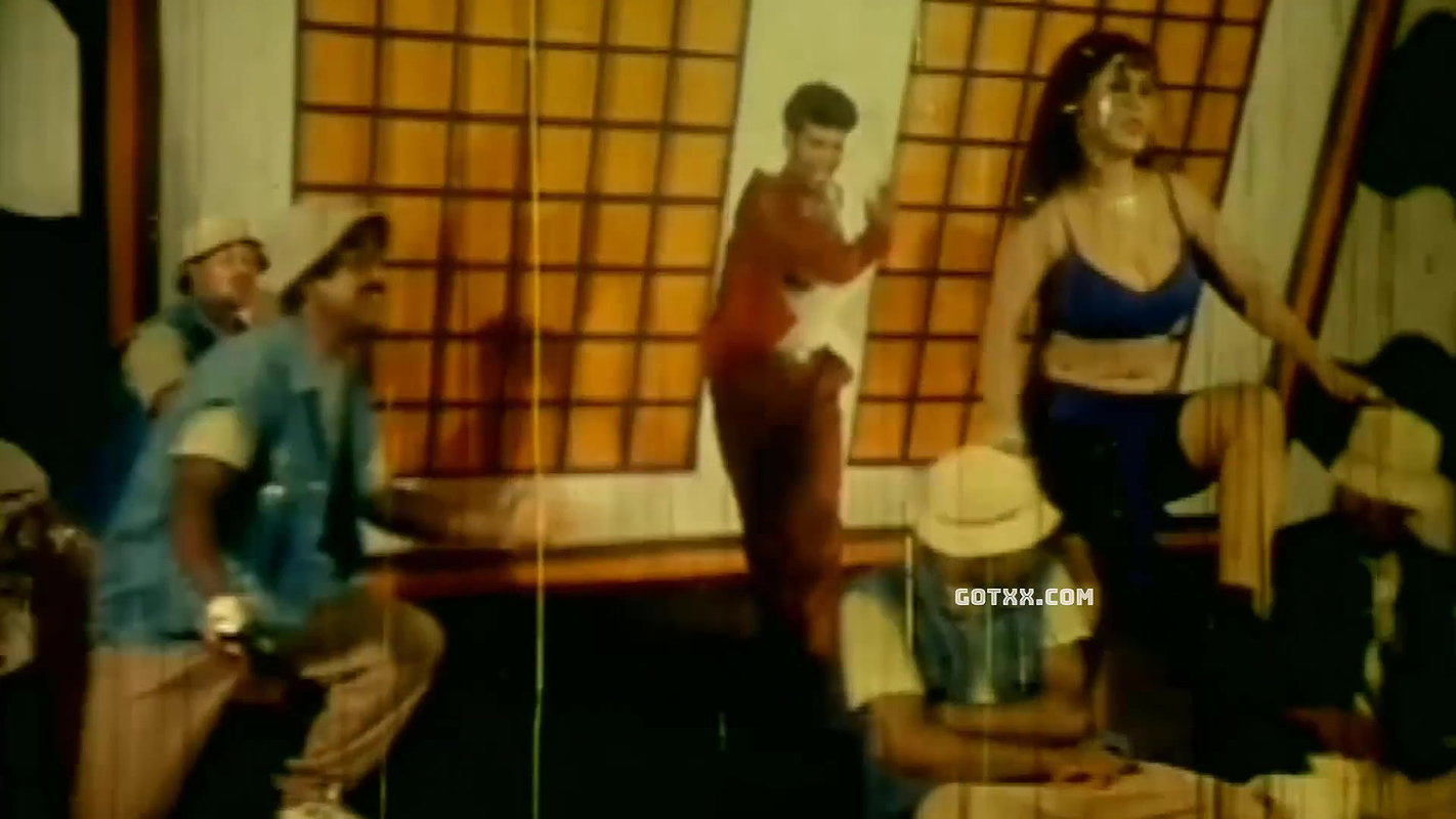 ek salike lage valo by nagma with others