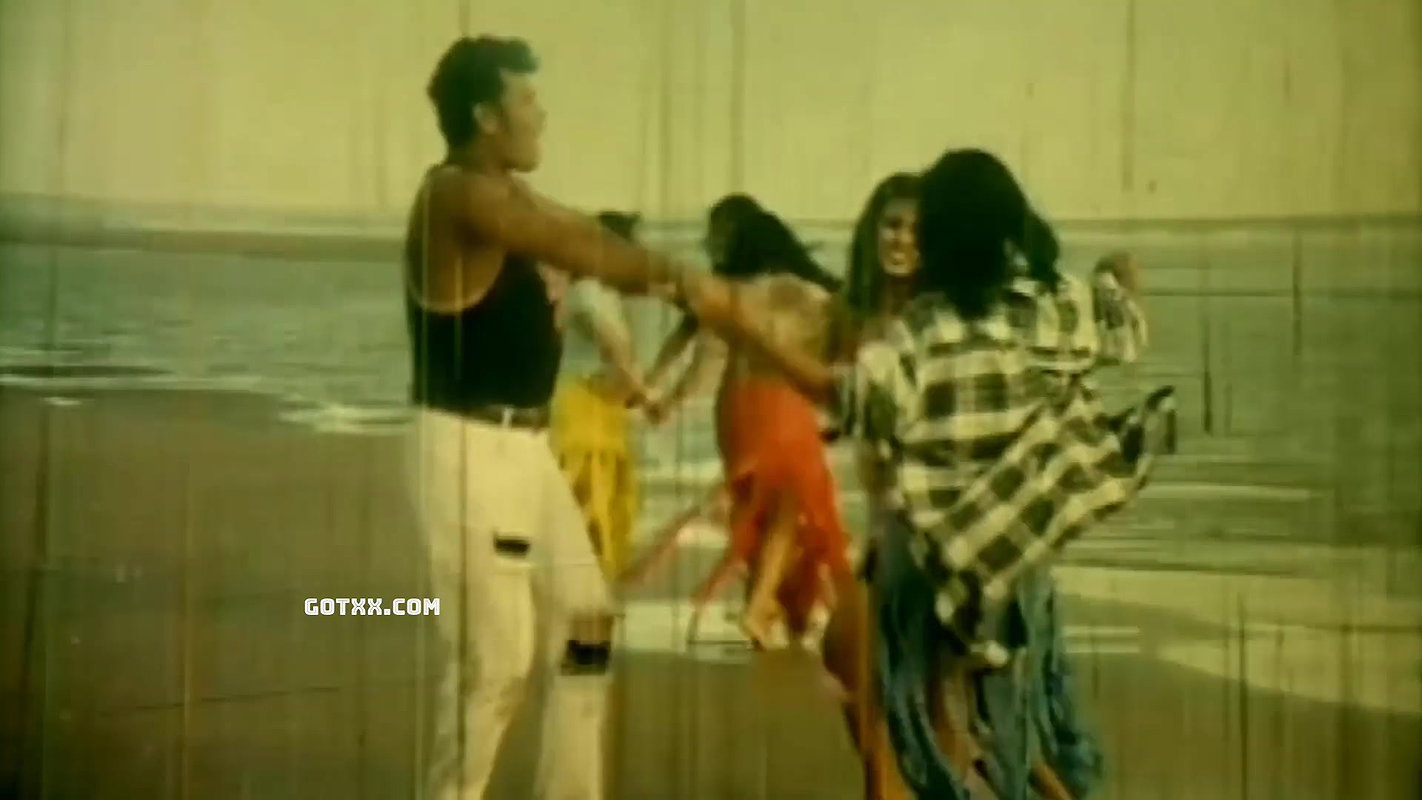 ek salike lage valo by nagma with others