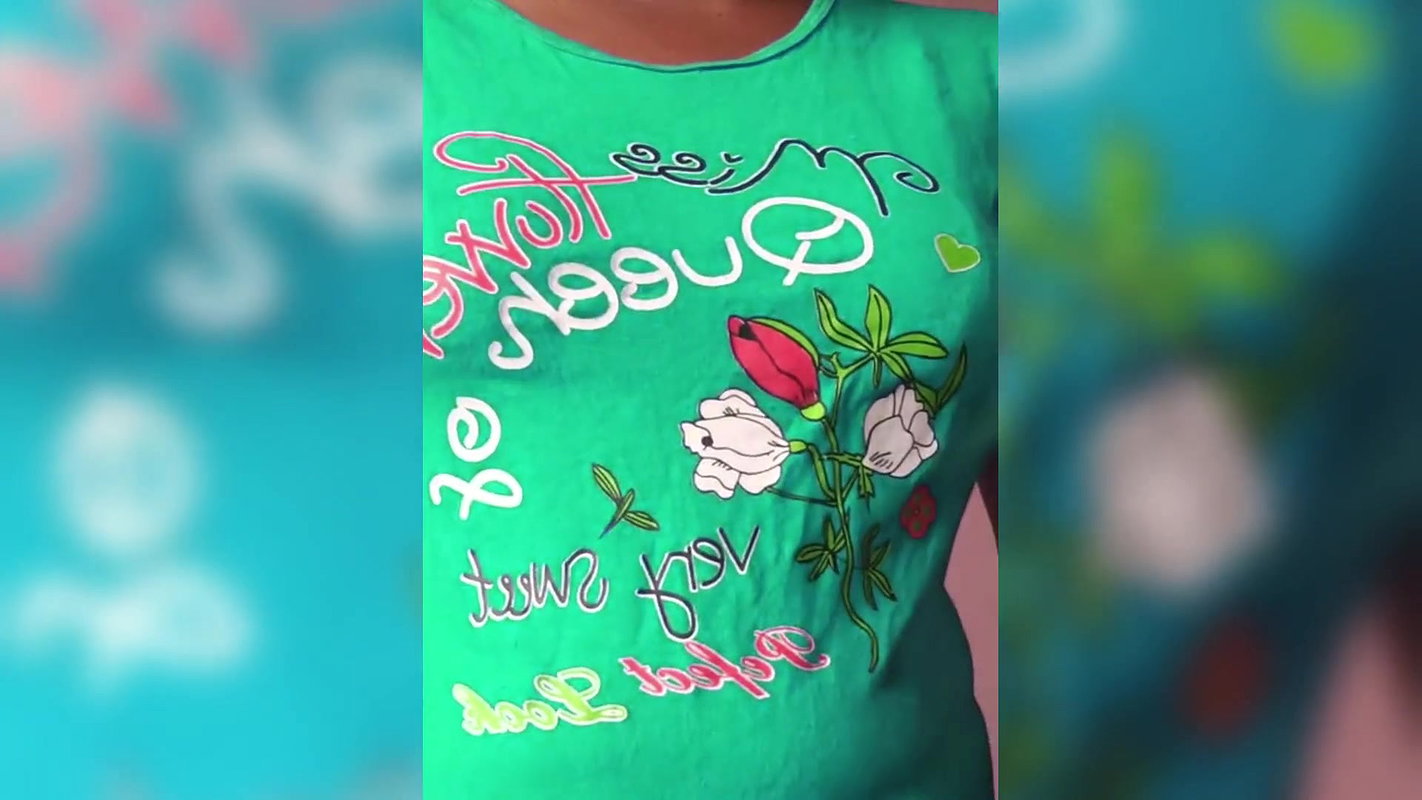 Ammu T-shirt Remove Show Big Boobs and Oil Massage Huge Tits
