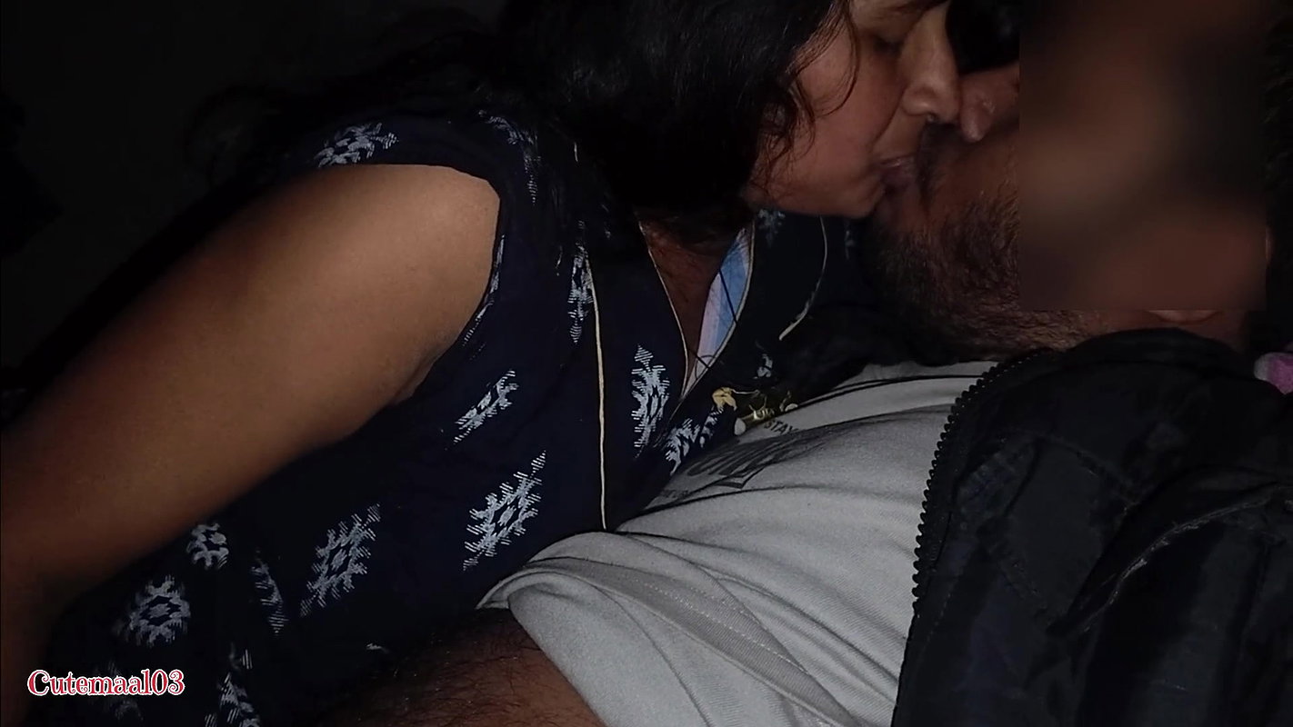 Friend’s Attractive Wife Sucking Hard