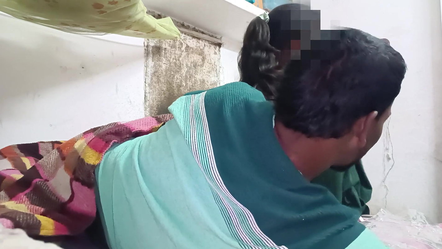 The Native Virgin Girl Was Convinced to Have Sex and Sucked a Lot of Cock