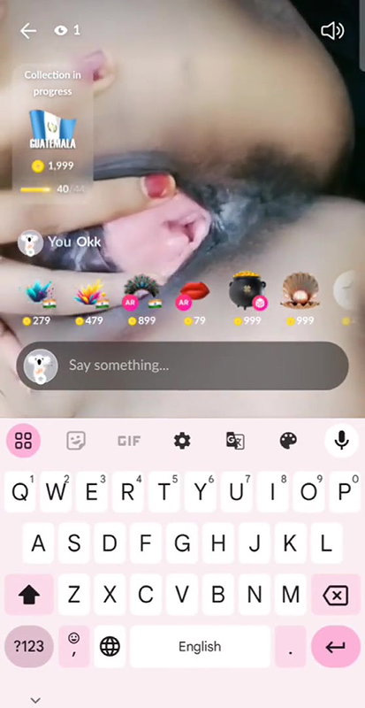 Cute girl fing her pussy in chame