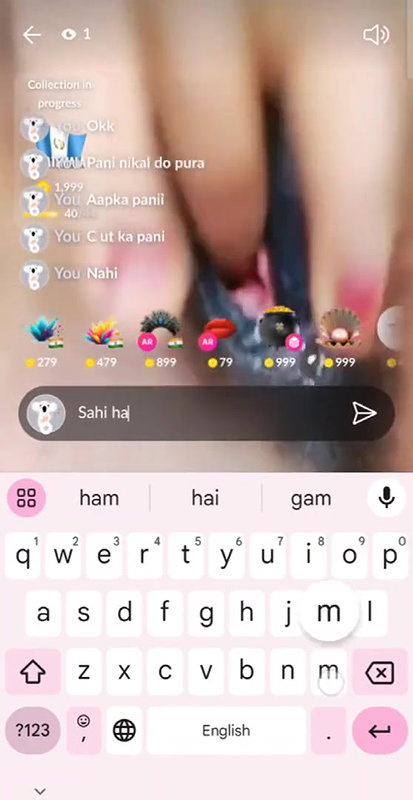 Cute girl fing her pussy in chame