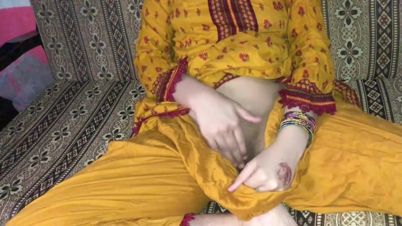 Horny Teen Stepsister with Thick Ass Bounces on My Dick