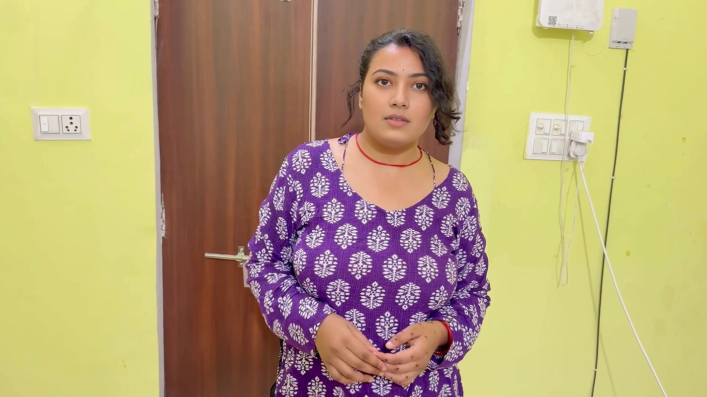 My Big Sister Was Angry, We Shared Single Bed, Full Hindi Audio