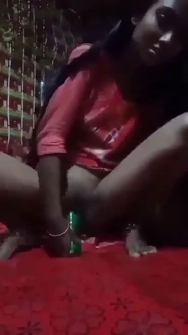 Horny Girl Masturbating