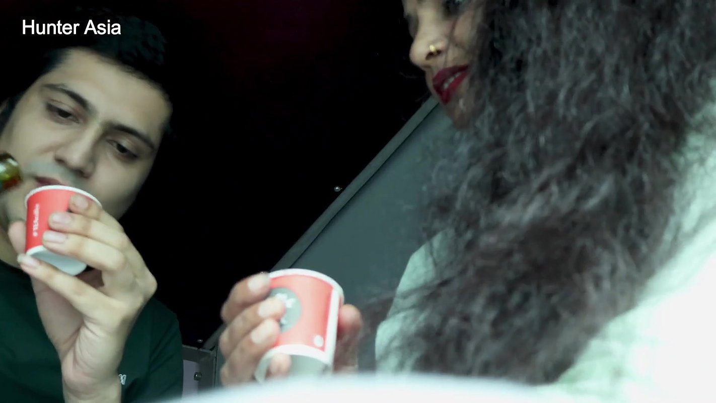 When a Vlogger Met a Stranger in Train – Part 1