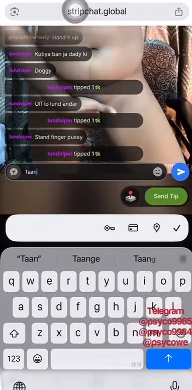 Bette_half Ticket show pussy fingering