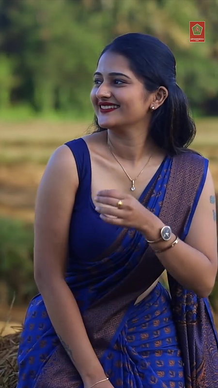 cute sexy malayali girl cleavage and navel in violet saree 22