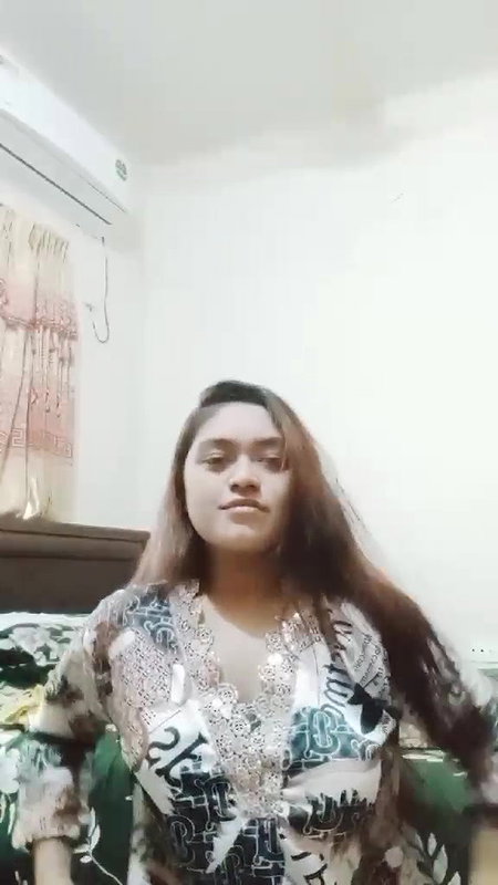 Horny Bengali Girl Showing Pressing Boobs Rubbing Pussy updates 249