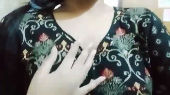 Horny Bengali Girl Showing Pressing Boobs Rubbing Pussy updates 252