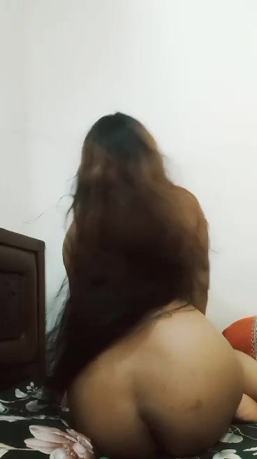 Horny Bengali Girl Showing Pressing Boobs Rubbing Pussy updates 260