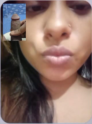 HORNY DESI MAAL SHOWING NUDE & LOVER CUMMING ON VC 22