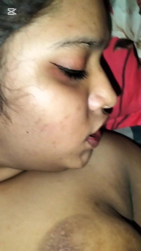 HORNY DESI VILLAGE BHABHI GIVING DEEPTHOAT BLOWJOB HARD FUCKED  5 CLIPS  22