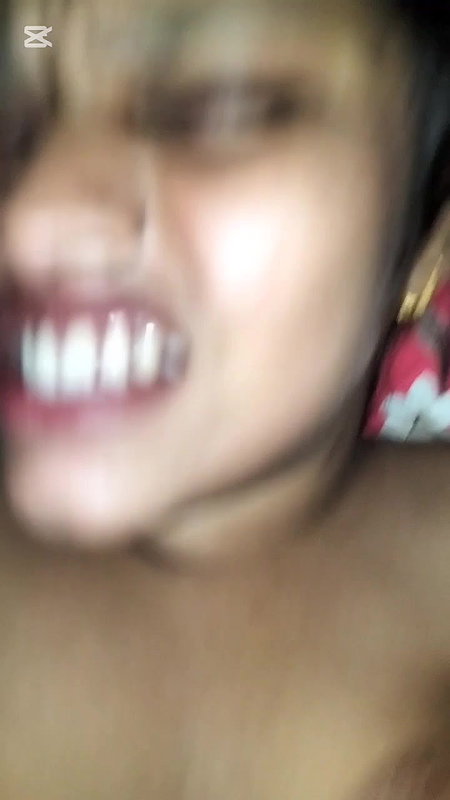 HORNY DESI VILLAGE BHABHI GIVING DEEPTHOAT BLOWJOB HARD FUCKED  5 CLIPS  22