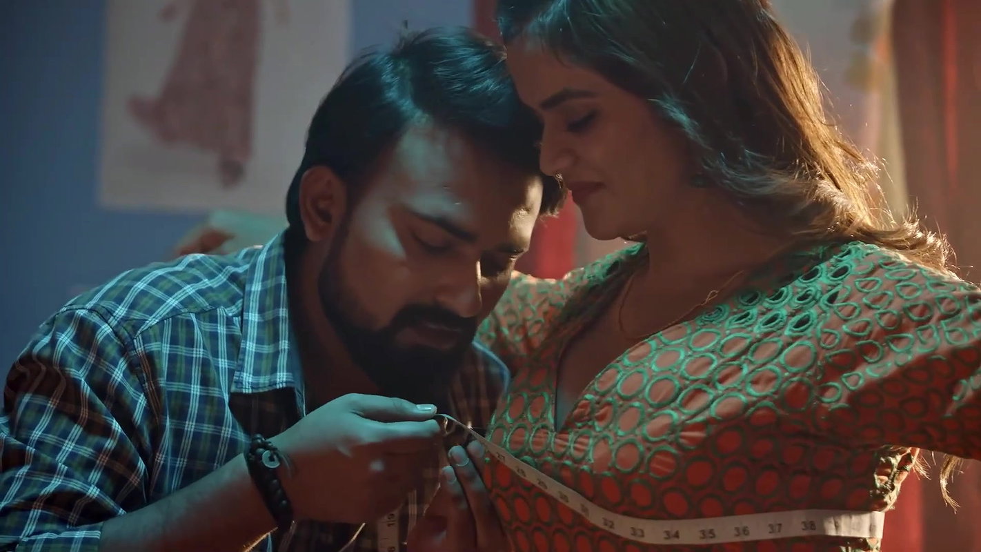 Hot sizzling steamy scenes of ladies from crime series 22
