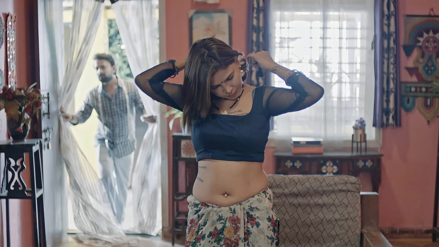 Hot sizzling steamy scenes of ladies from crime series 22