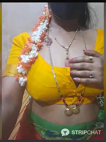 Lakshmi8880 nde cam show hot 22