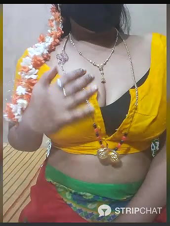Lakshmi8880 nde cam show hot 22