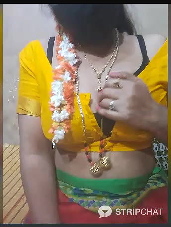 Lakshmi8880 nde cam show hot 22