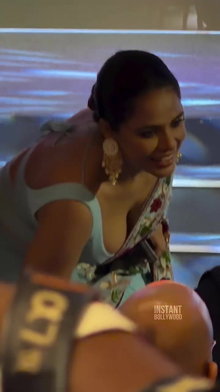 NEETU CHANDRA MESMERZING BUSTY AMPLE CLEAVAGE DELIBERATELY TEASE 22