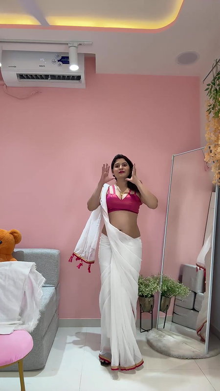 Renu hot sizzling live show 22