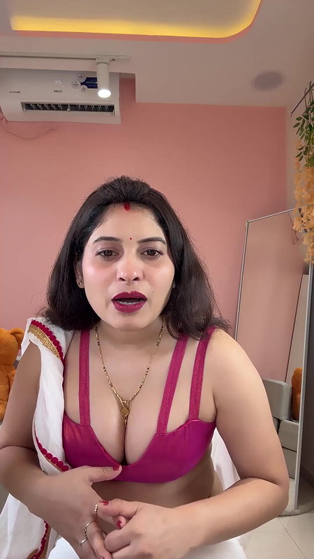 Renu hot sizzling live show 22