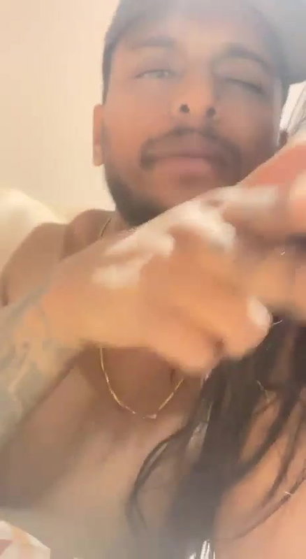 SEXY INDIAN MAAL GF STRIPPING NUDE BATHING GIVING DEEP BLOWJOB  UPDATES 16 CLIPS  26