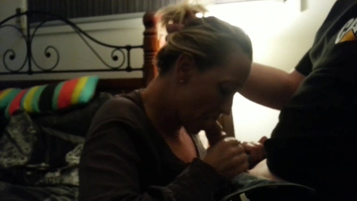 Amateur Cuckolding MILF Sucking Husband And His Best Friend