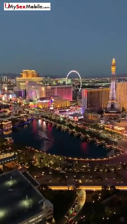 Blonde mature woman Marina Beaulieu gets double penetrated by BBCs