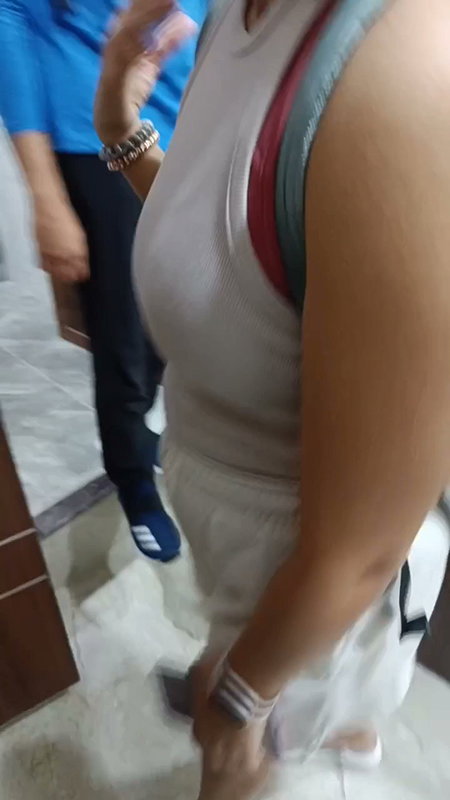 College girl Bigg Boobs and red bra captured by roommate