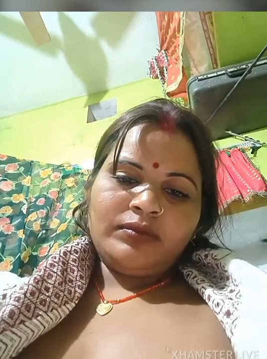 Indian stripchat village bhabi full face nude enjoying 22