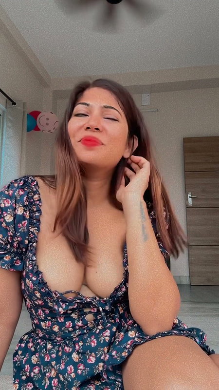 sexy desi girl cleavage in blue dress2